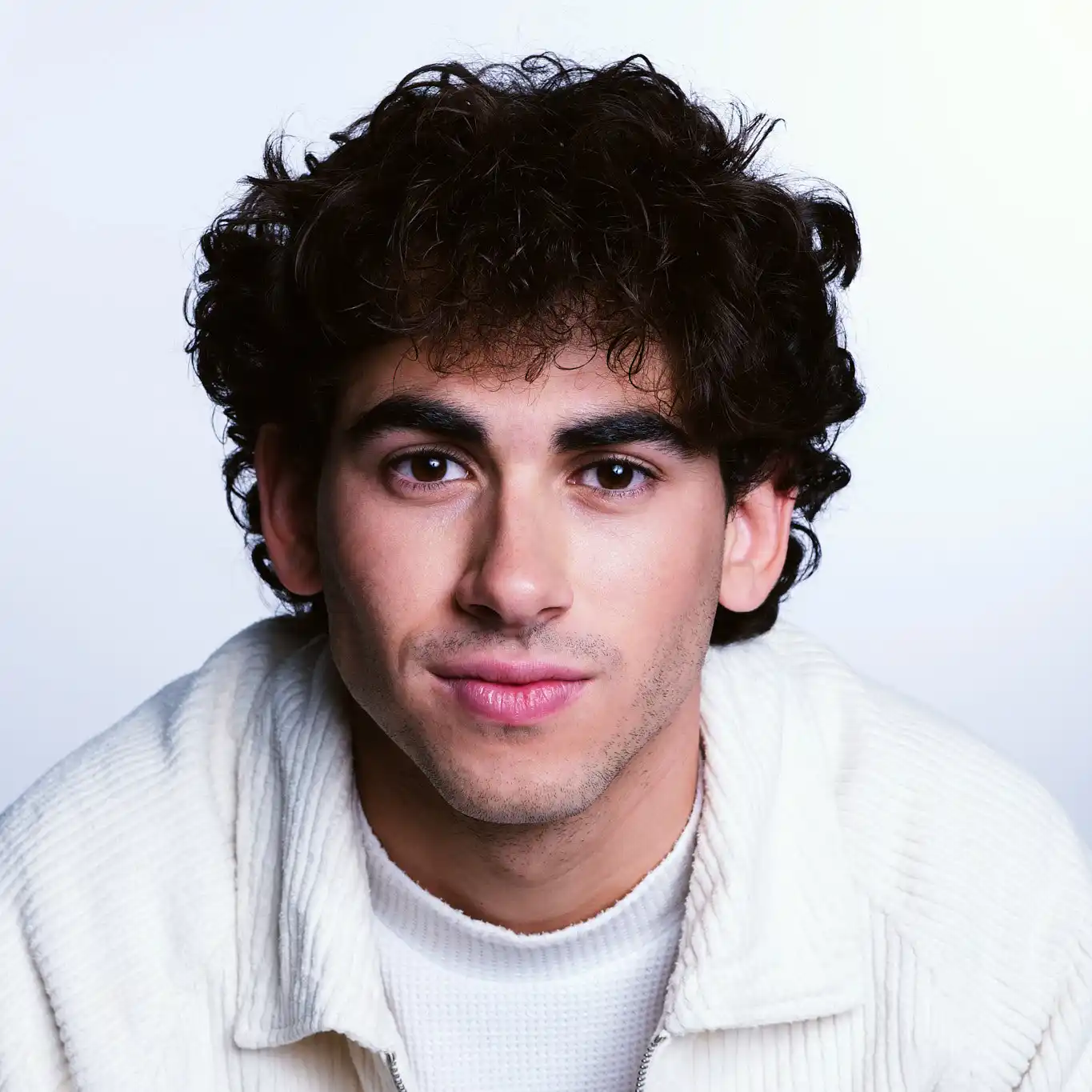 /assets/talents/Ai7zw1ehLo.webp